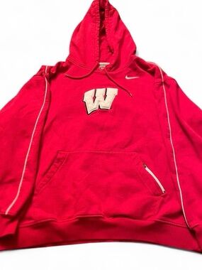 Men’s Vintage Nike Wisconsin Badgers Red Pullover Hoodie Size XL